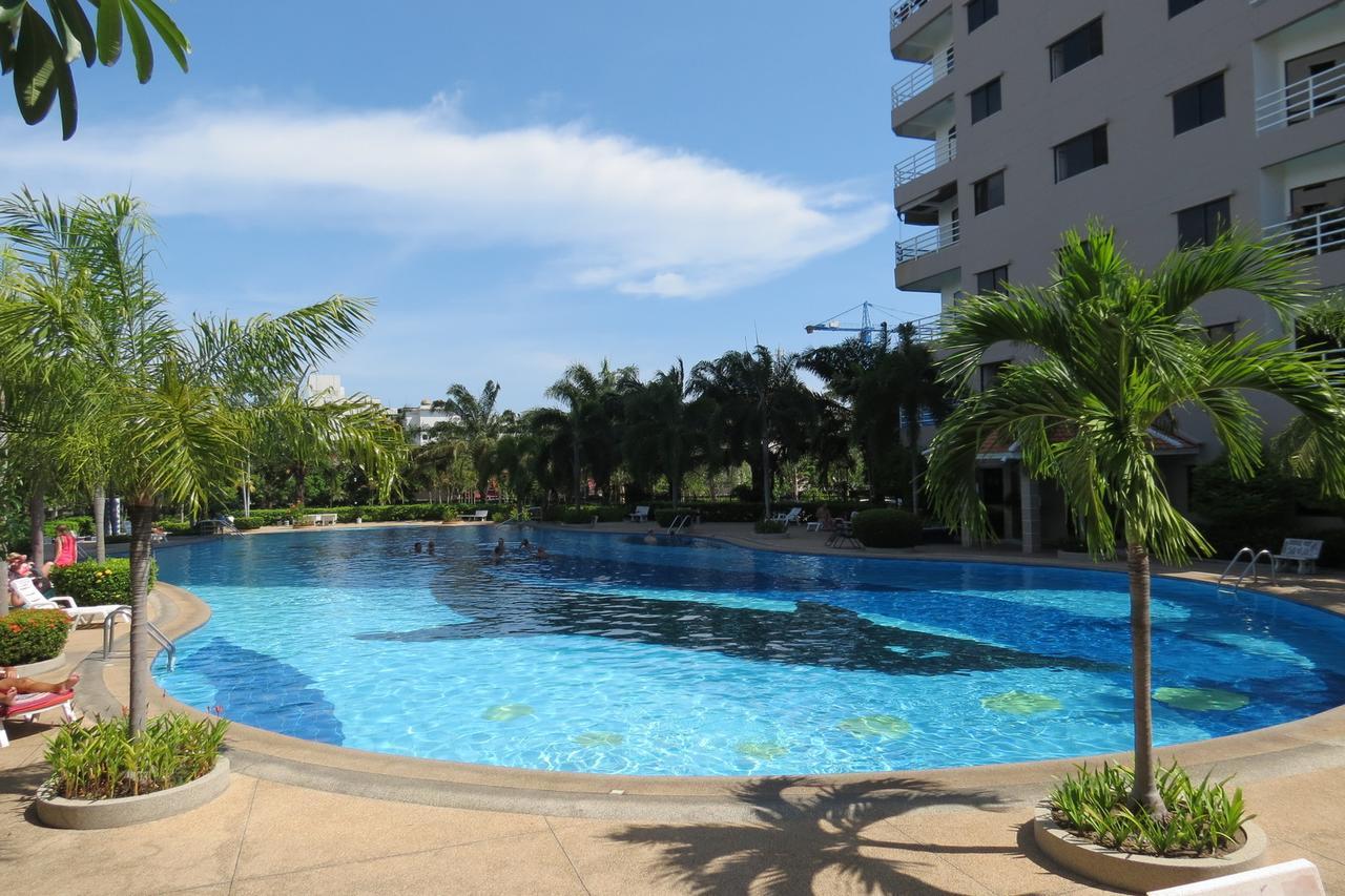 View Talay 1B Apartments Pattaya Buitenkant foto